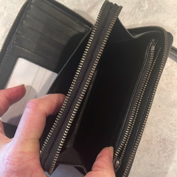 Coach Wristlet/Wallet - Picture 7 of 9